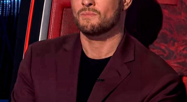 Now that “The Voice’s” live shows are approaching, Michael Bublé had to select two contestants to advance to the top eight. Unfortunately, his choices sparked backlash among netizens, who believed another contestant deserved a spot more than anyone else.