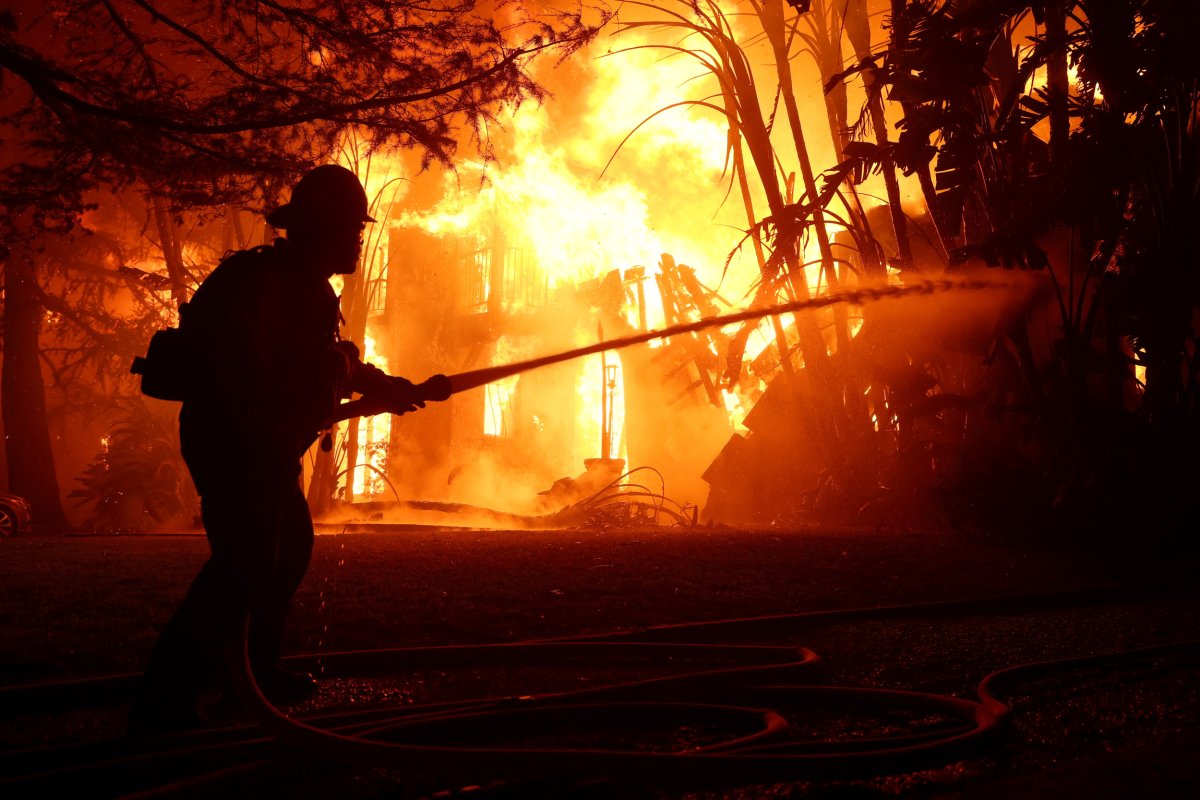 “Renewable Energy” Facility Catches Fire in California Disaster, Forces Evacuations While Posing Huge Toxic Threat