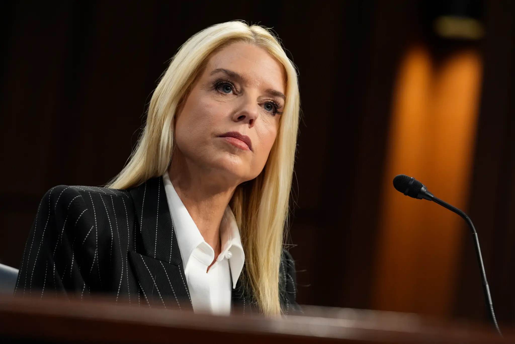 “Republican Sparks Fireworks During Pam Bondi Hearing: ‘Sitting in Jail’ Remark Turns Heads”