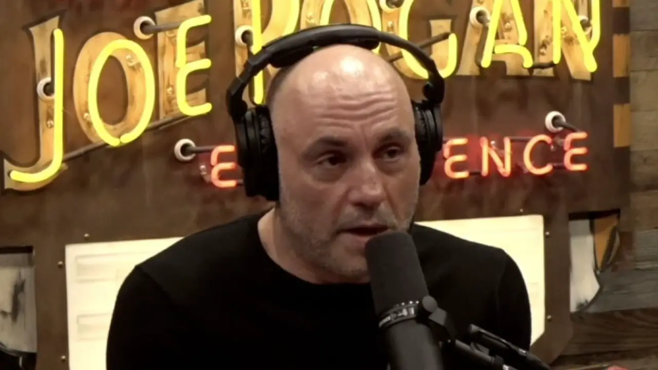 Joe Rogan OBLITERATES Bari Weiss After She LIED About Tulsi Gabbard